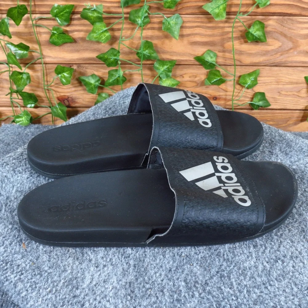 adidas Adilette Comfort Mens Slides Size 9 Athletic Casual‎ Sandals Black White